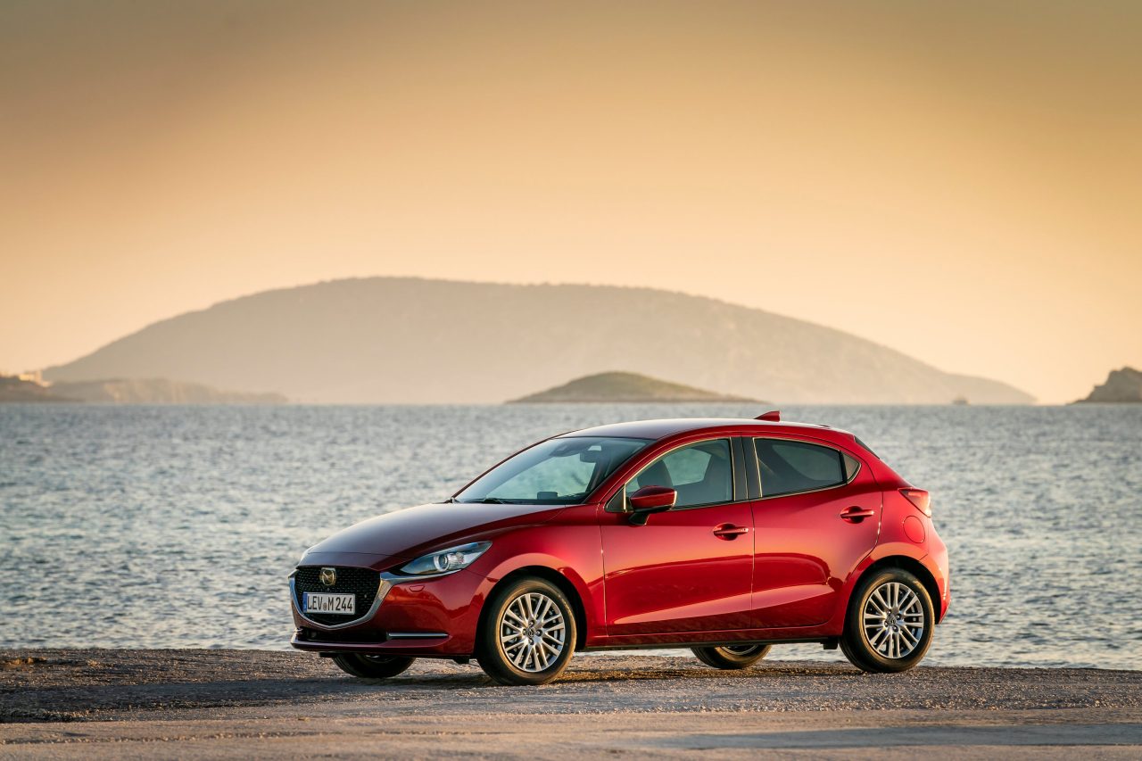 Otkriveno 15 najpouzdanijih automobila 14 02-Otkriveno 15 najpouzdanijih automobila-Mazda 2