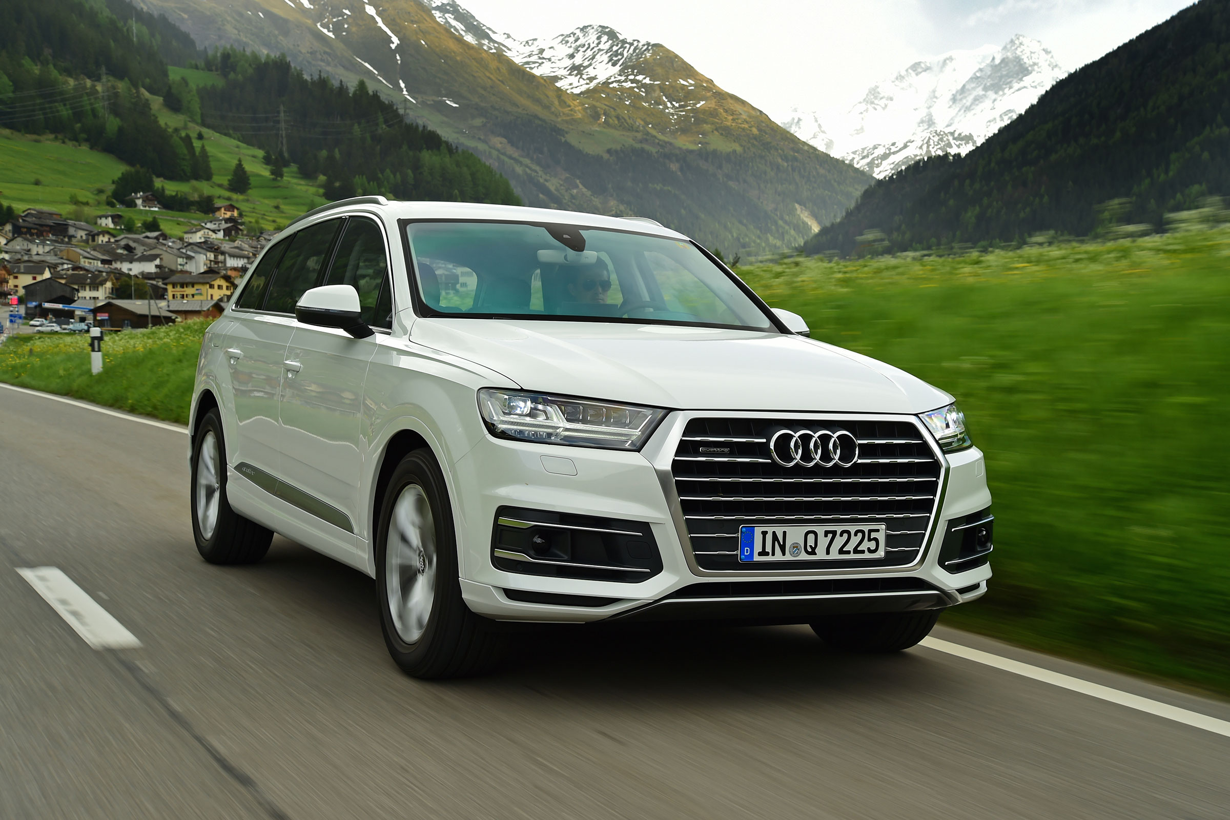 7 - 15 najmanje pouzdanih automobila koje možete kupiti- Audi Q7
